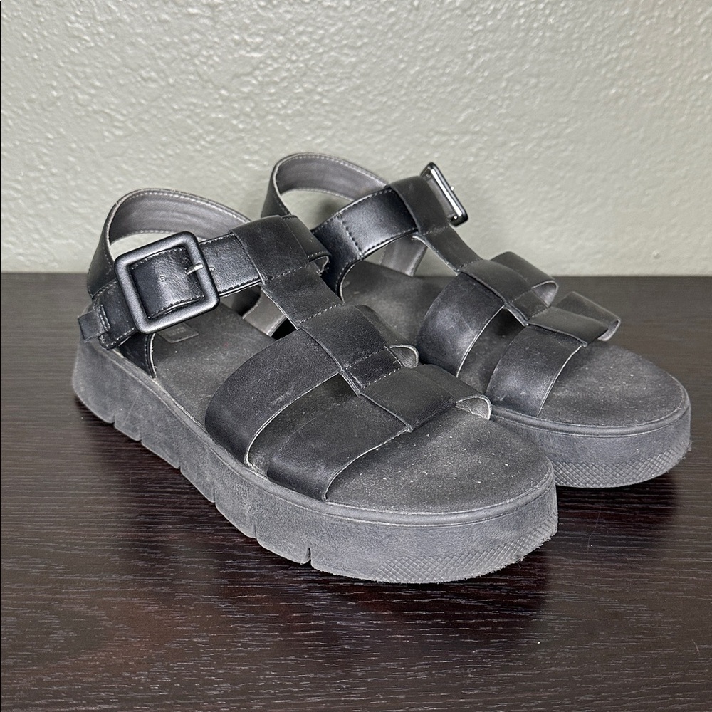 Geox Sandals (Euro 38)